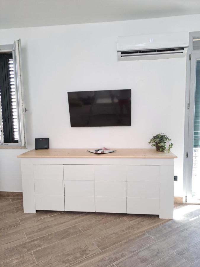 Suite Da Gabry 2 ออลเบีย ภายนอก รูปภาพ